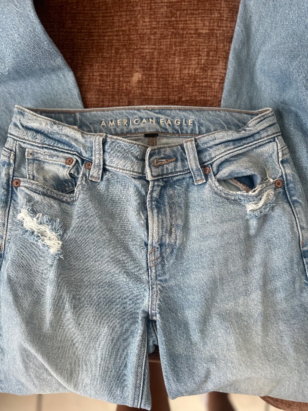 American Eagle low rise kick